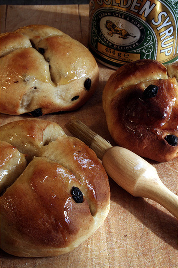 Hot Cross Buns