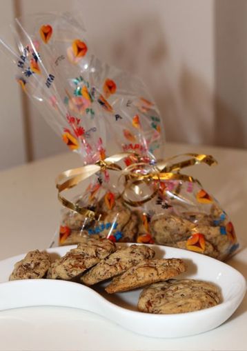 Pecan Chocolate Chip Cookies