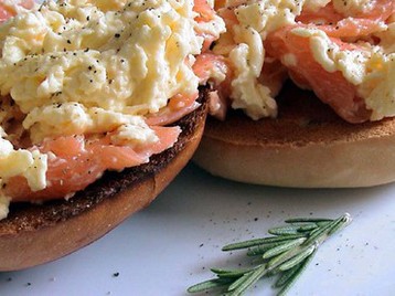 Smoked Salmon & Scrambled Egg Bagels