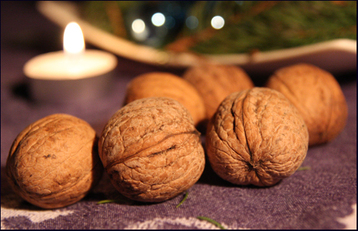 Christmas Nut Bread with Pears