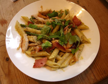 Leftover Chicken and Bacon Pesto Pasta with Basil
