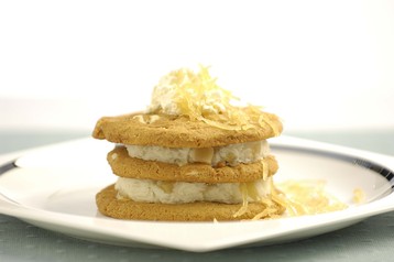 Ginger Ice Cream Cookie Stack