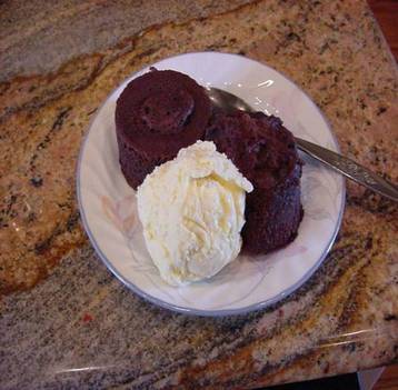 5 Minute Chocolate Mug Cake!!
