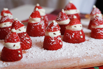 Strawberries and cream, Santa style