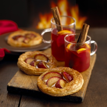 Quick Plum Tarts