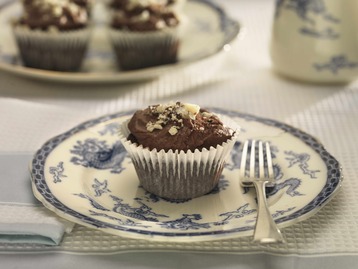 Lily Vanilli Fairtrade Devils Ale Food Cake