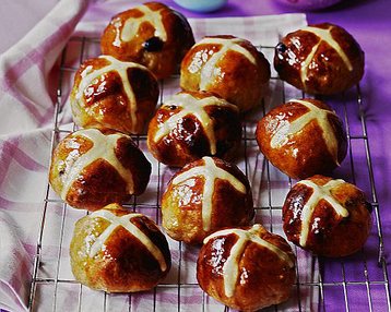 Hot Cross Buns