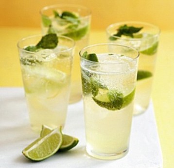 Jo Pratt's Elderflower and Lime Spritzers