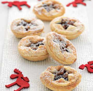 Jo Pratt's Cranberry, Orange and Pecan Pies