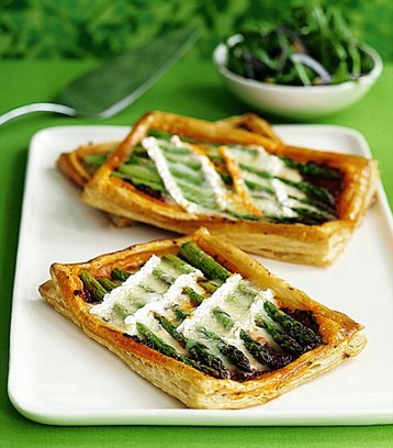 Jo Pratt's Asparagus, Tomato and Brie Tarts