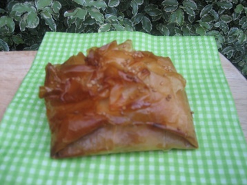 Filo Parcels with Spinach, Feta and Pine Nuts