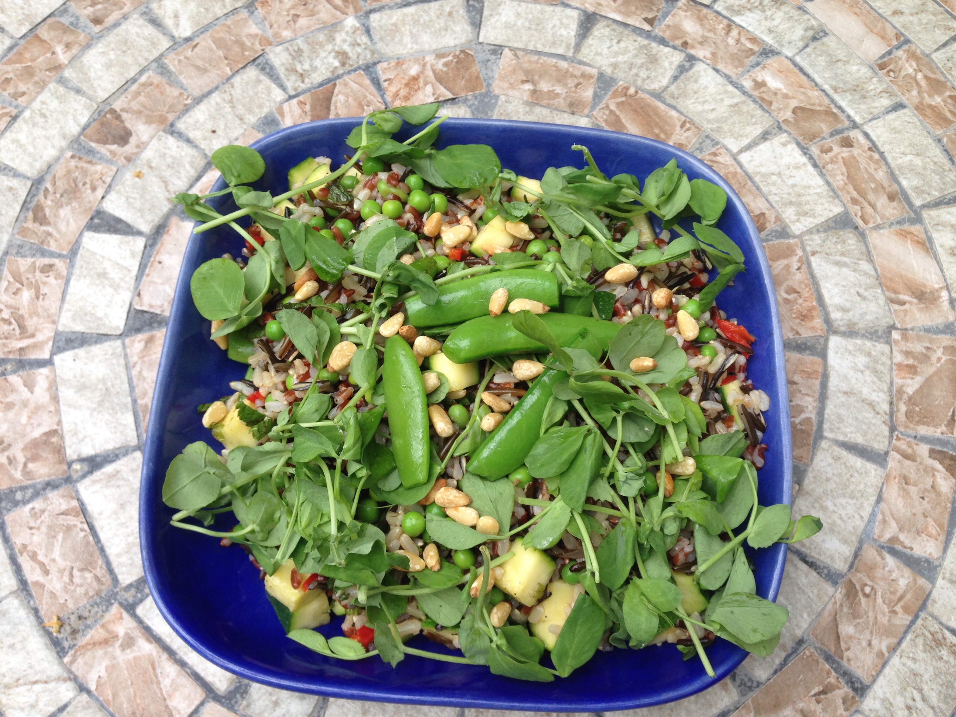 Pea & courgette mixed rice salad