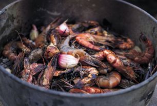 Alastair Hendy's Roast Rosemary Prawns with Whole Garlic