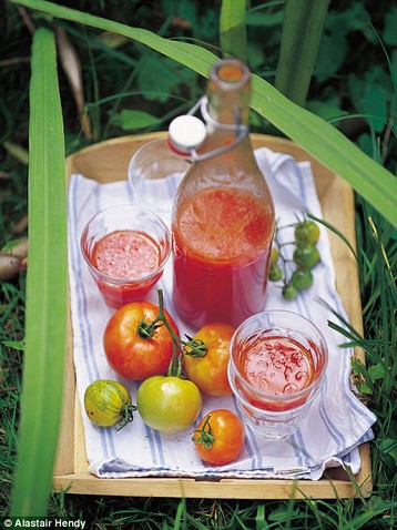 Mary Cadogan's Chilled Sweet Tomato Soup