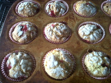 Low-fat Currant Muffins