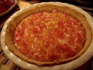 Quick Rhubarb, Ginger & Custard Pie