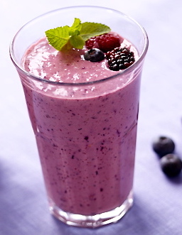 Tasty Summer Berry Smoothie